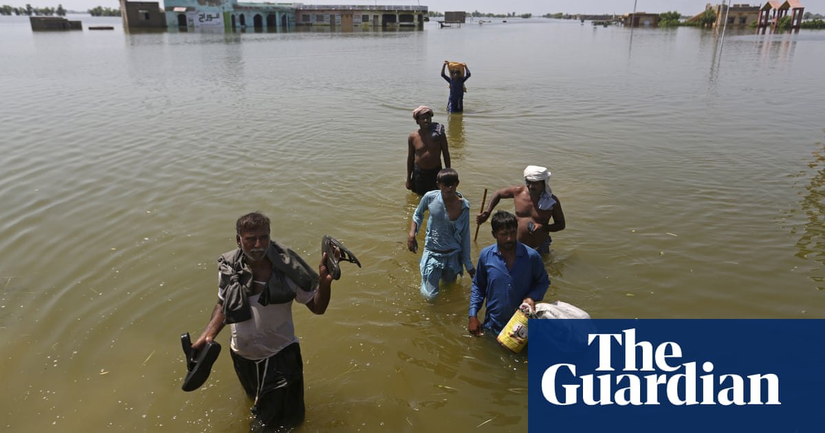 «The Guardian»: Действия по защите от климатического кризиса «прискорбно неадекватны», говорится в новом докладе ООН.